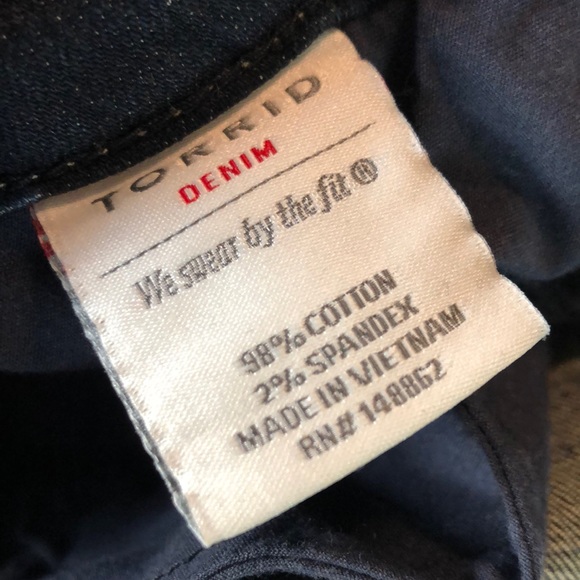 TORRID Denim size 20 R Relaxed Boot Bayou Dark Classic 5-pocket Jeans $99 NEW - Picture 8 of 13